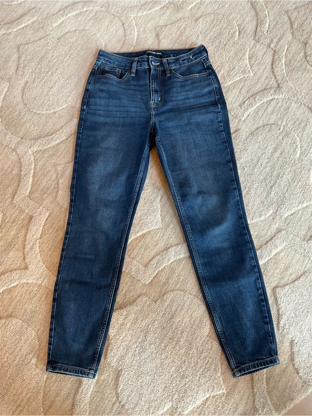 Calvin Klein Jeans Women's Skinny in Dark Blue Denim